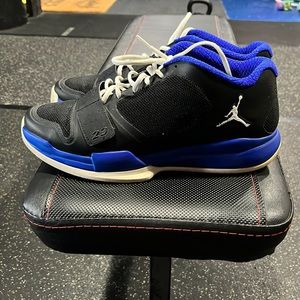 Jordan BCT Low Size 12
Black/White-Old Royal
429505-007
